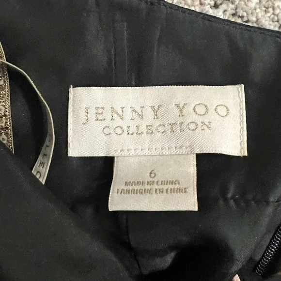 Jenny Yoo Size 6 Dress with floral accent - Picture 6 of 8